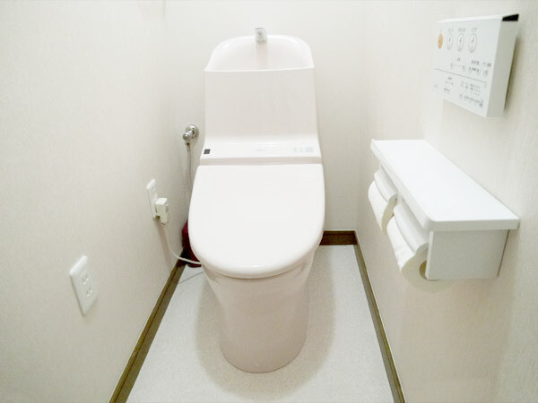 オート洗浄機能付きトイレにリフォーム　京都市山科区O様邸