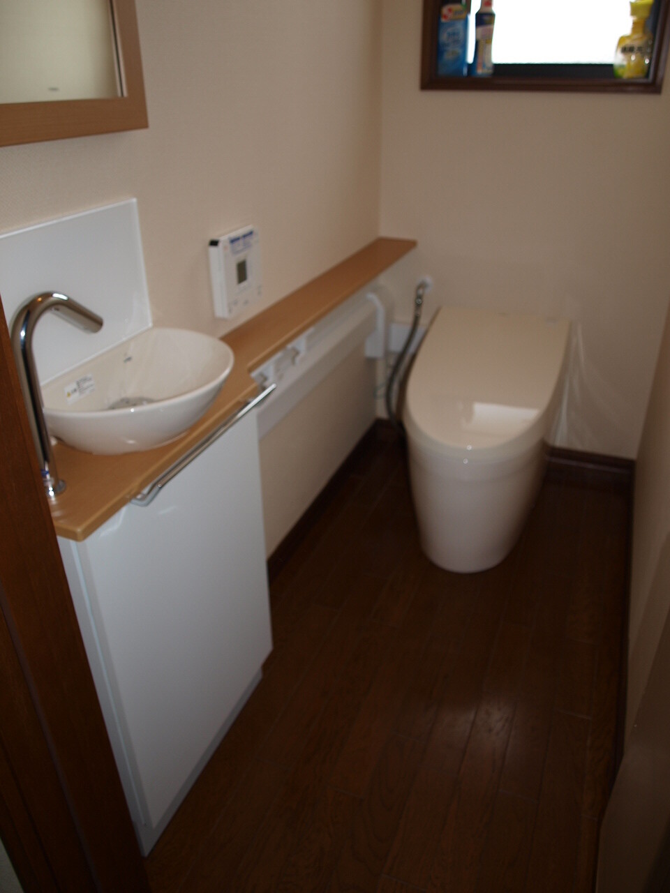 静岡県三島市　A様邸1、2階トイレ改修工事