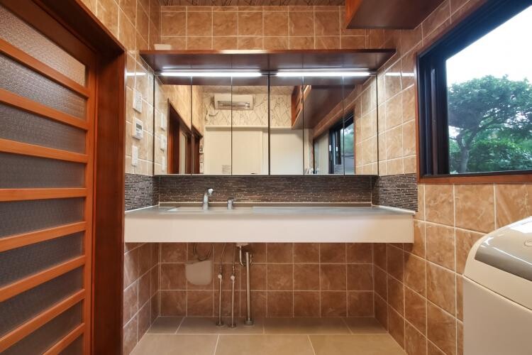 3ページ目 洗面所 費用100万円超 150万円のリフォーム実例 費用一覧 Toto