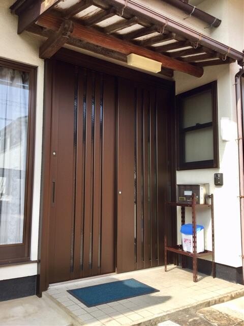 早く キレイに 玄関引戸取替 ダイモン電機 株 リフォーム実例 費用 Toto