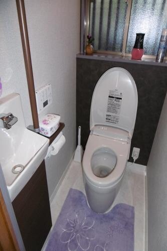 M様邸タンクレスでゆとりのあるトイレ空間リフォーム
