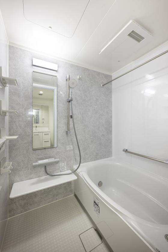 株）岡村工務店 | リモデルクラブ店 | TOTO株式会社