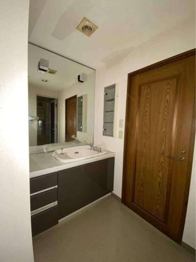 株）岡村工務店 | リモデルクラブ店 | TOTO株式会社