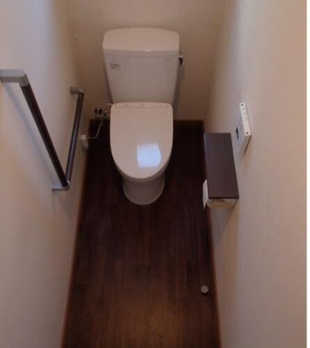 トイレ改装　節水型にモデルチェンジ（1階 2階）