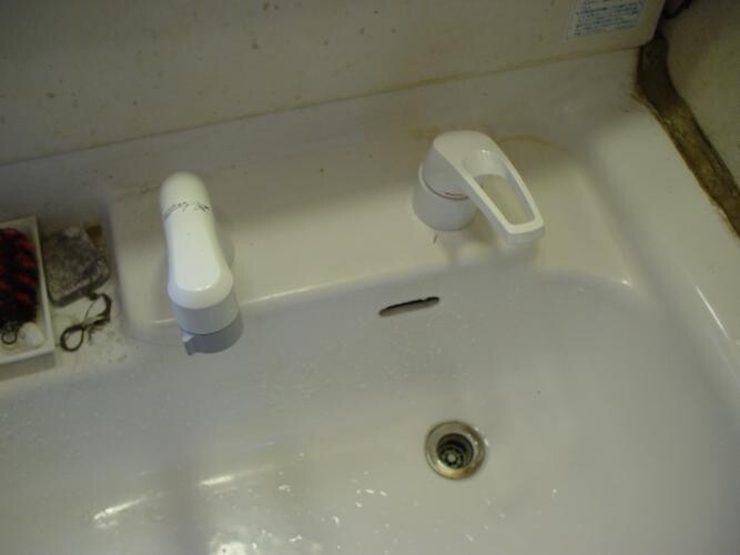 [no.306]洗面化粧台の水道を直そうと分解してみたものの断念した現場で目にしたもの