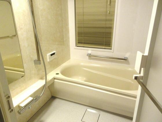 横浜市泉区　～マンションの浴室バリアフリーリフォーム～