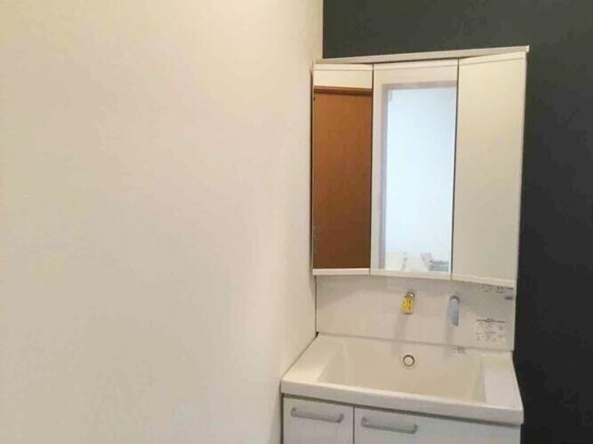 4ページ目 一戸建ての洗面所のリフォーム実例 費用一覧 Toto