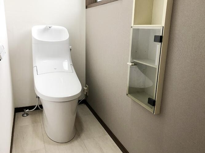 ニオイのもとを防ぐ 新しいトイレで気分一新 株 匠工房 水口店 リフォーム実例 費用 Toto