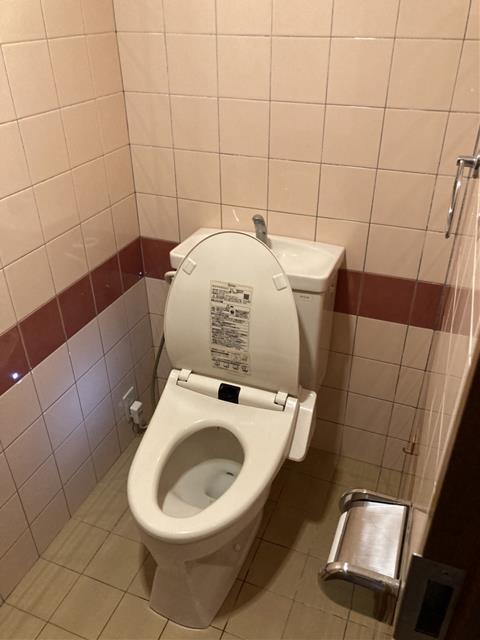 暑いトイレを快適に 株 イーエム住研 リフォーム実例 費用 Toto