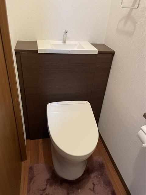 収納抜群のすっきりシンプル落ち着くトイレ☆