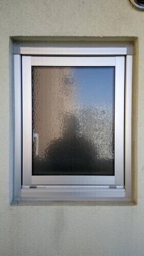 マドリモ窓交換 外壁を一切触ることなく窓交換 すべり出し窓 Fix窓 たてすべり出し窓 へ取替 戸谷硝子住建株式会社 Madoショップ蟹江学戸店 リフォーム実例 費用 Toto