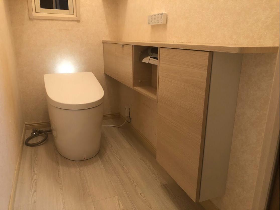 トイレリフォーム】収納たくさんキャビネットとネオレスト