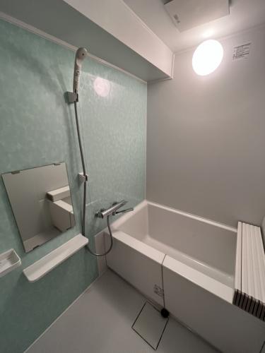 ～横浜市西区～経年劣化した浴室を新品リフォーム～賃貸マンション・部分リフォーム～