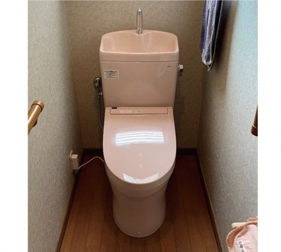 旧型洋式トイレから節水のお掃除しやすいトイレに！