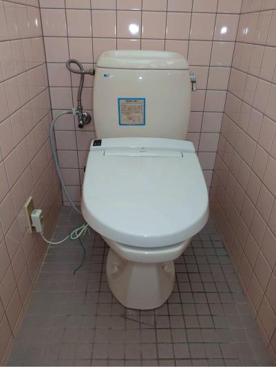 排水芯120㎜のトイレ取替え | リフォーム実例 | TOTO株式会社