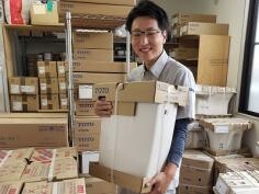 サービススタッフ 石井寿博
