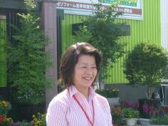 取締役部長・西店店長 白石 妃紗美(ひさよ)