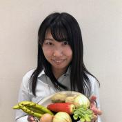 アドバイザー 川上 栞里