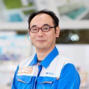 リビング営業部 主任 酒井