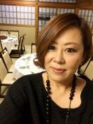 専務 波々伯部 美里