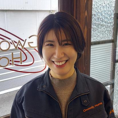 三鷹店 主任 小林 沙代子