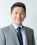 係長 井上真宏
