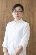 経理 若杉優子