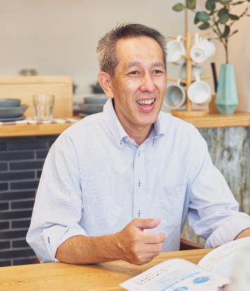 専務取締役 瀬戸 秀一郎